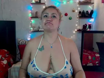 Bongacams Nude Webcam of missrosariostepmoan