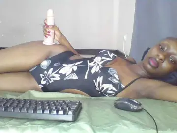 Bongacams Nude Webcam of Cteamypitches