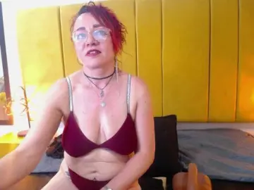 Bongacams Nude Webcam of Lupita223