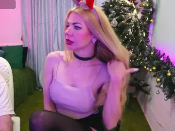 Bongacams Watch Live Sex Cams of AlisaAleks