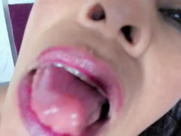 Bongacams Live Sex of MilfSharoon