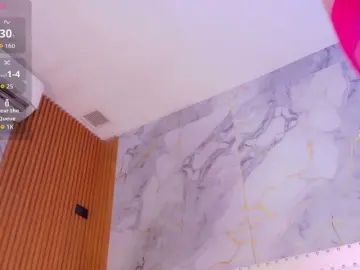 hollyvega from bongacams