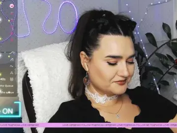 Bongacams Nude Webcam of WickedButShy