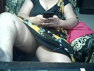 Bongacams Adult Webcam of Indianbhabhimilf40