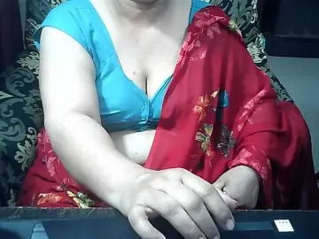 Bongacams Sex Chat of Indianbhabhimilf40