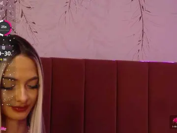 Bongacams Adult Webcams of PinkySparkss