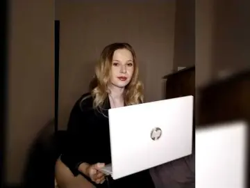 Bongacams Best Webcam of 1biscuit1