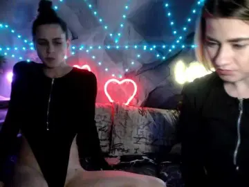 Bongacams Best live sex cam show of 2Laski2