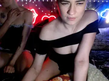 Bongacams Best live sex cam show of 2Laski2