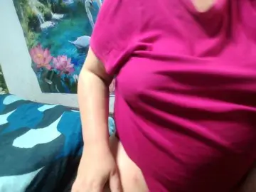 Bongacams Live Sex Cam of AnnaGoldXx