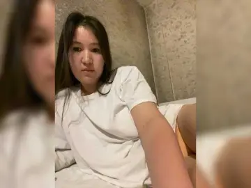 Bongacams Nude Webcam of loveesafi