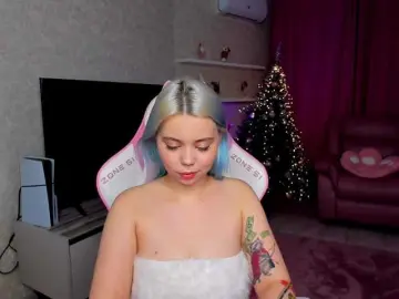 Bongacams Live Sex Cam of FunnyVibe