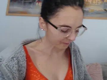 Bongacams Free Porn Cam of cleophee