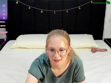 Bongacams Nude Webcam of CatmintLush