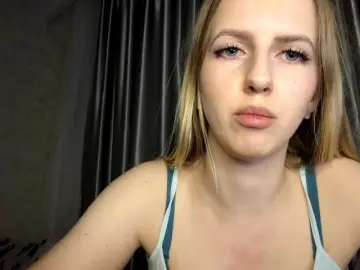 Bongacams Best Webcam of RaisaBrentz