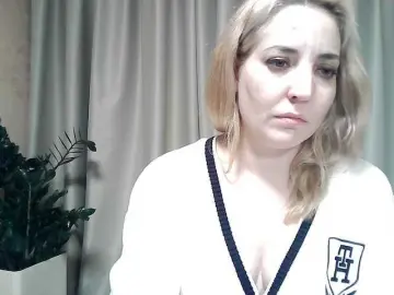 mariska-kiska from bongacams