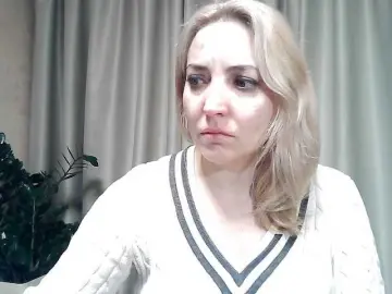 Bongacams Watch Live Sex Cams of mariska-kiska