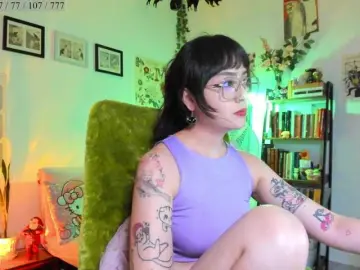 Bongacams Adult Webcam of Luci--ana