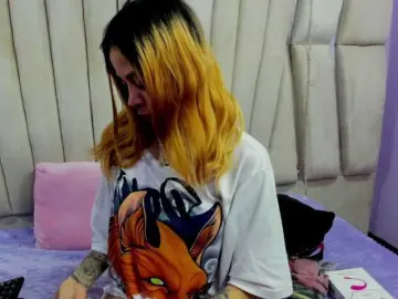 Bongacams Best live sex cam show of AnalHade