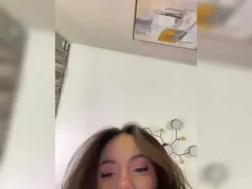 Bongacams Free Porn Cam of OlivkaVif