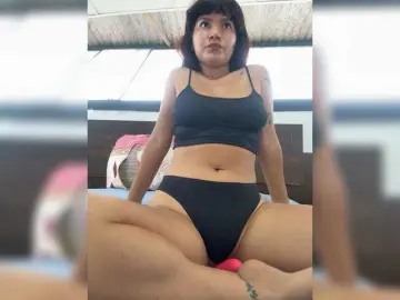 Bongacams Free Porn Cam of Sexy-Lou