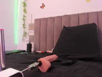 Bongacams Free Live Porn of AkiraStone