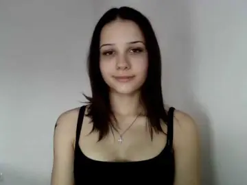 CarmenModel from bongacams