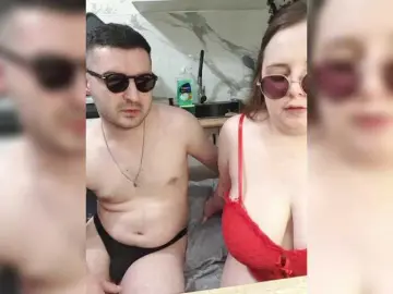 Bongacams Watch Live Sex Cams of Red-rooms