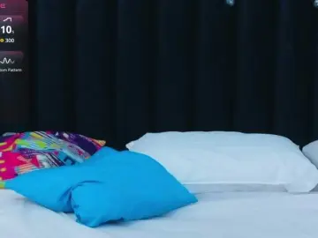 horny18girl from bongacams