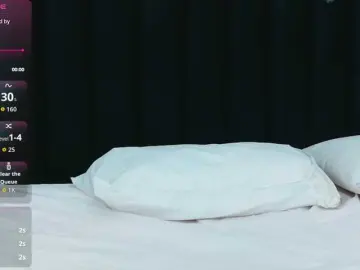 Bongacams Adult Webcams of horny18girl