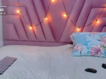 Bongacams Private Sex Chat of horny18girl