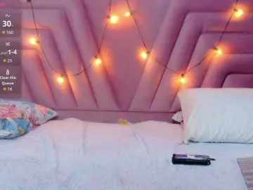 Bongacams Adult Webcam of horny18girl