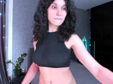 Bongacams Free Porn Cam of Curly-Sue