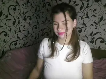 YourEmilie from bongacams