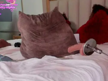 Bongacams Live Sex Cam of CaitlynLian