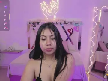 Bongacams Free Live Porn of ZURY-TAY