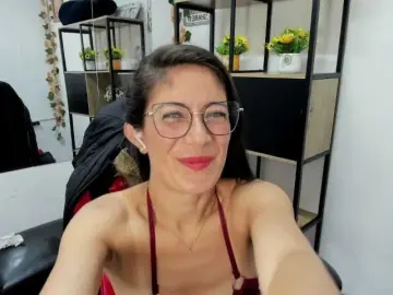 Bongacams Live Porn of sara-squirtt