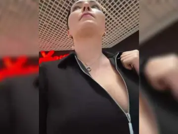 Bongacams Adult Webcams of DIVORA