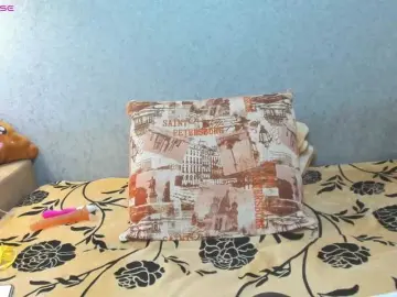 Bongacams Free Live Porn of Red-hot-lips