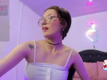 Bongacams Best Webcam of LEAH-TAY