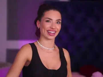 Bongacams Sex Cam of LalaRoze