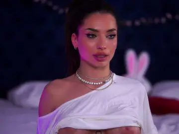 Bongacams Adult Video Chat of LalaRoze