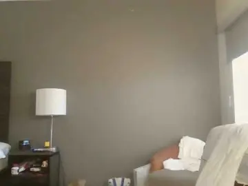 Adelaideskyy from bongacams