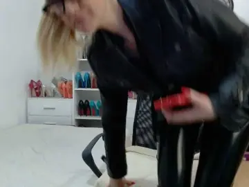 Bongacams Nude Webcam of MisstressSabi