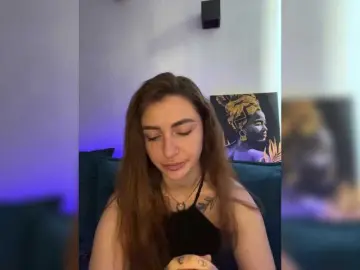 Bongacams Live Sex Cam of WILDGIRL