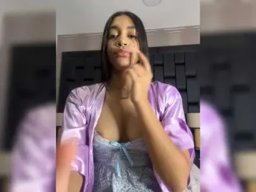 Bongacams Watch Live Sex Cams of LunaRoussel