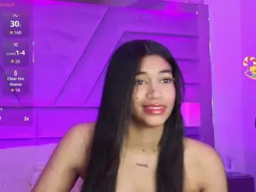 Bongacams Sex Cam of LunaRoussel