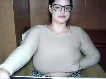 Bongacams Best live sex cam show of MoniqQuuen