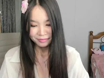 Bongacams Nude Webcam of amiya-cute