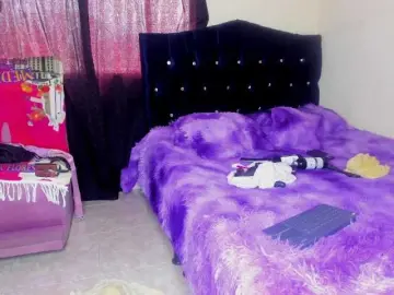 Bongacams Watch Live Sex Cams of scarlett-bigass